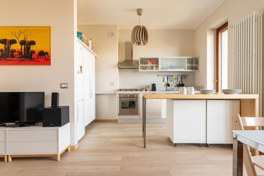 Apartamento Schiavoni Flexyrent Wifi Milán Exterior foto