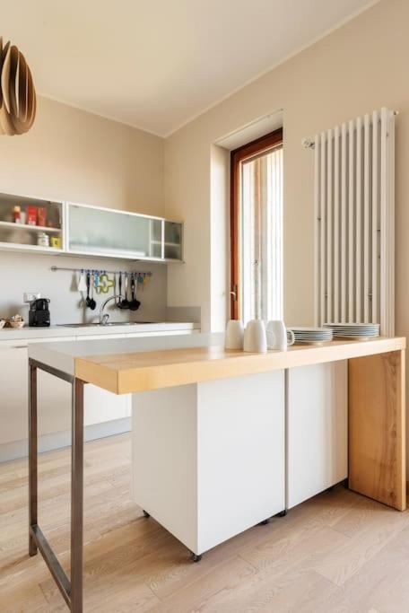 Apartamento Schiavoni Flexyrent Wifi Milán Exterior foto